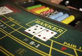 98vv – Giao diện sảnh cá cược trực tuyến Slot Online và Live Casino tại Việt Nam